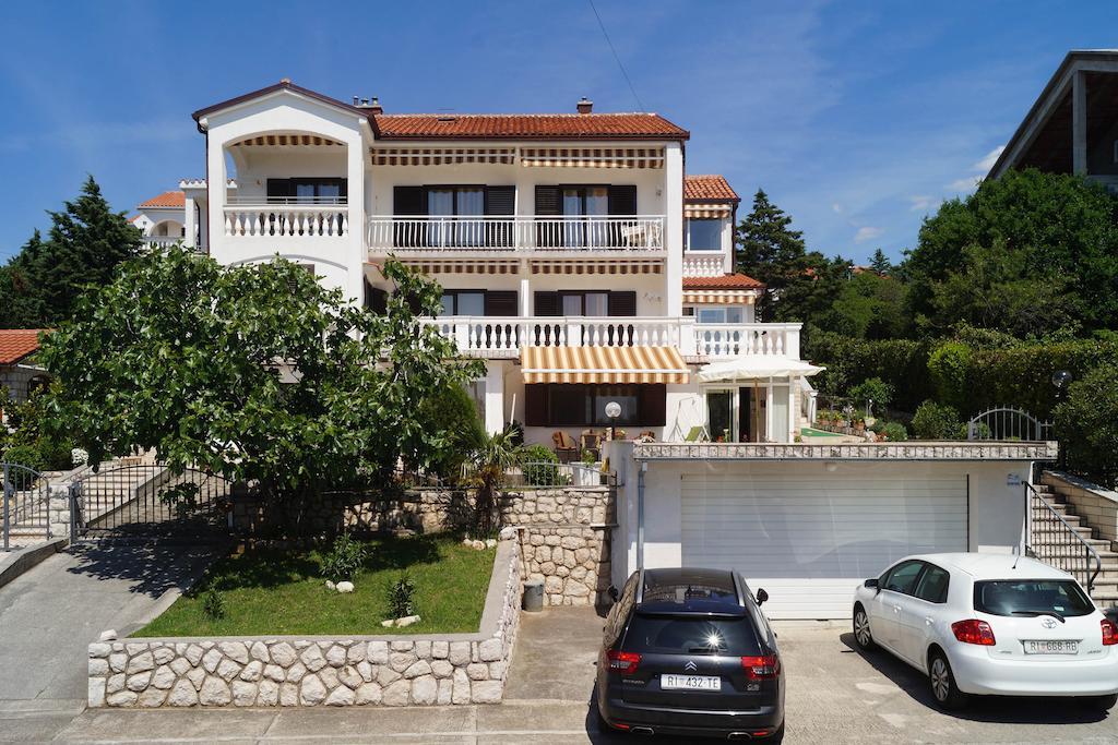 Apartments Lina Novi Vinodolski Dış mekan fotoğraf