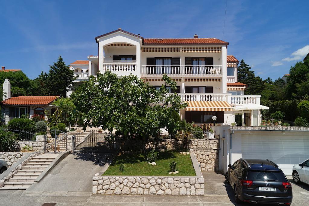 Apartments Lina Novi Vinodolski Dış mekan fotoğraf